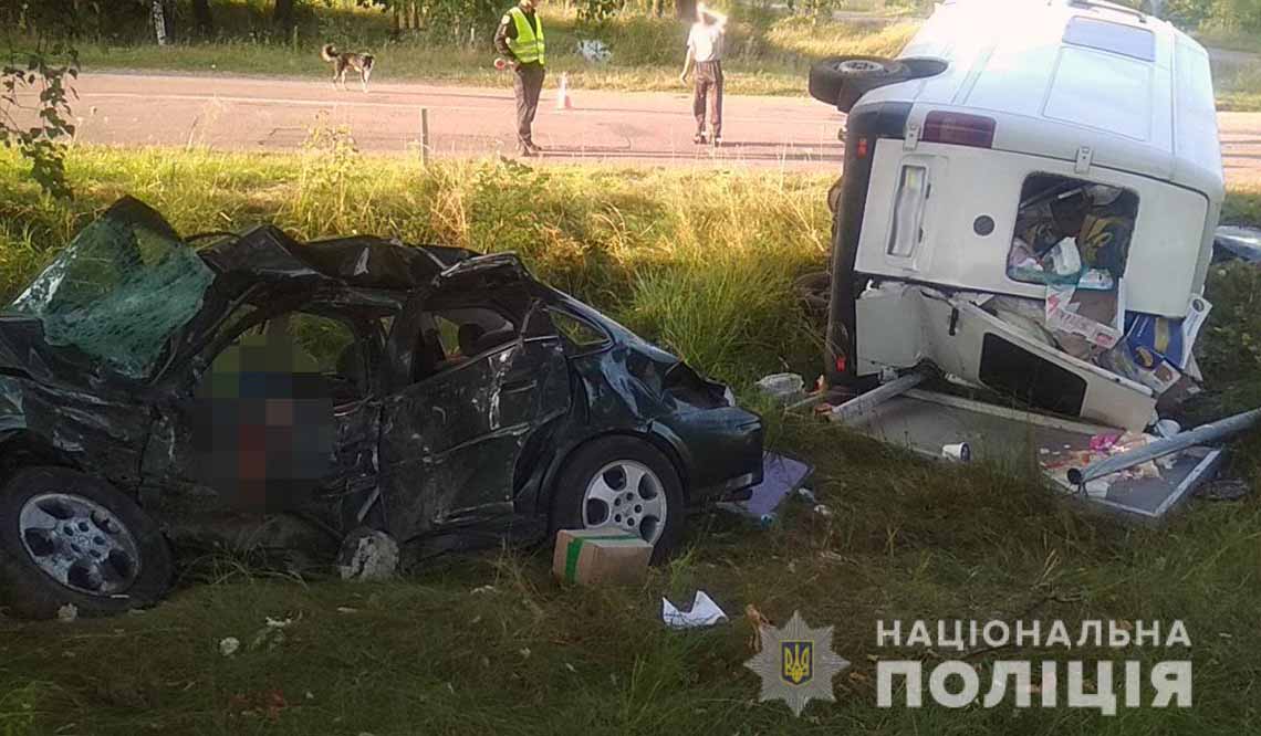 Смертельна ДТП на Овруччині: загинуло двоє людей, ще троє постраждало