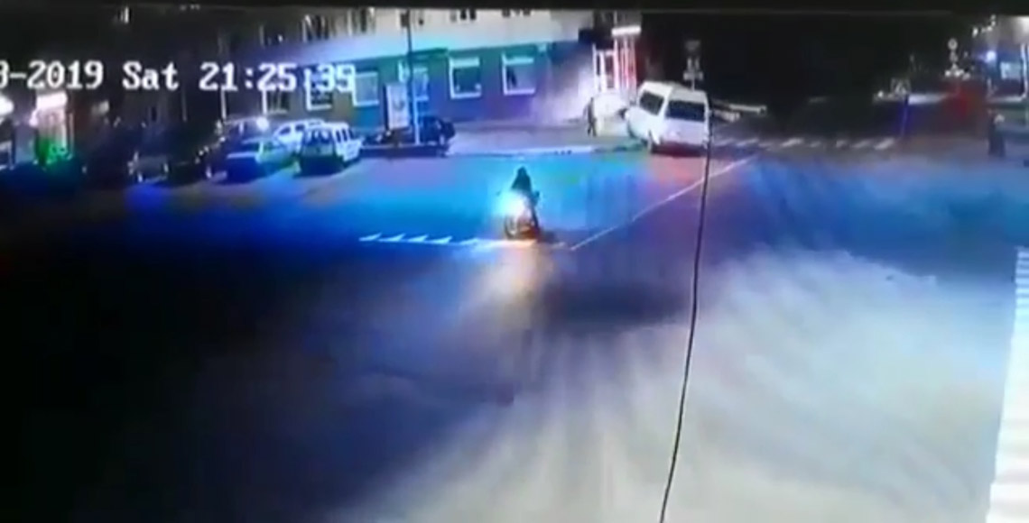 Смертельна аварія у Малині: бус збив жінку та втік з місця ДТП. ?ВІДЕО