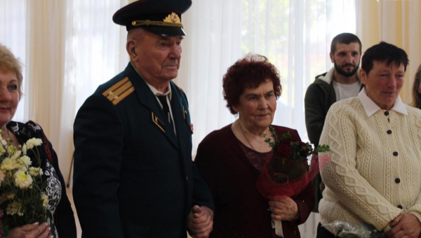 80-річні молодята одружились у Новоград-Волинському