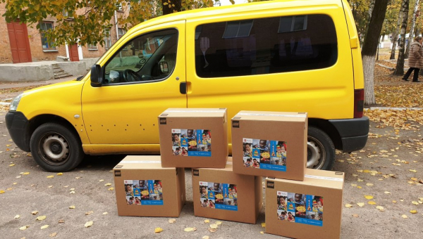 Школи Коростеня безкоштовно отримали ігрове обладнання "LEGO Play Box"