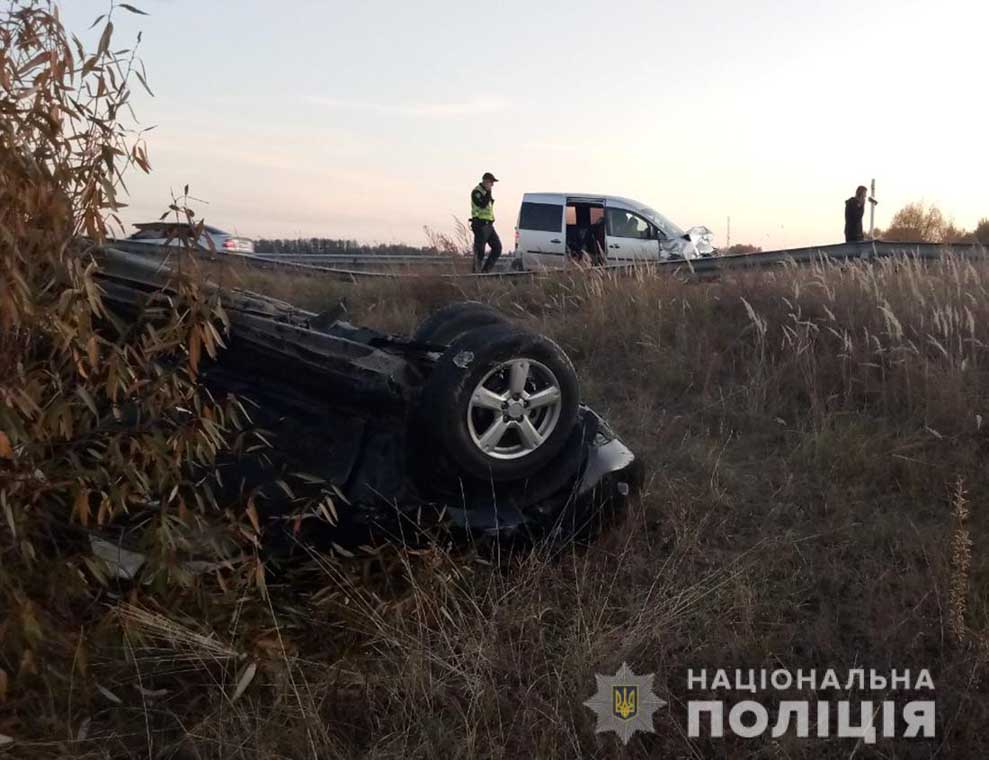 На Малинщині під час зіткнення автомобілів травми отримали 4 людей