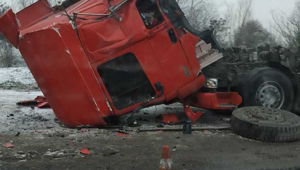 Масштабна аварія на Звягельщині: дорогу не поділили чотири автівки. ?ФОТО