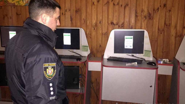 Олевські поліцейські припинили діяльність ще одного грального закладу ?ФОТО