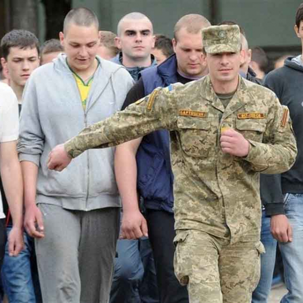 У міноборони пояснили, як будуть призивати 18-річних юнаків