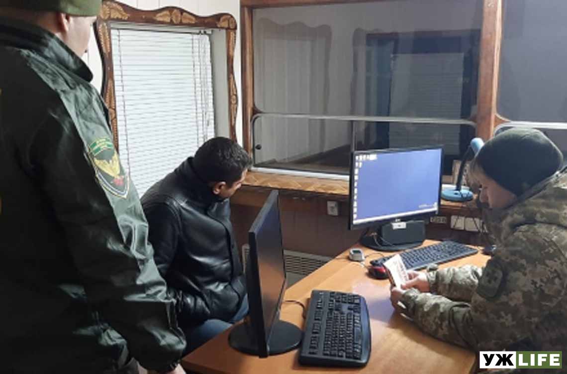За хабар житомирським прикордонникам 34-річний росіянин заплатить 8,5 тис. грн штрафу