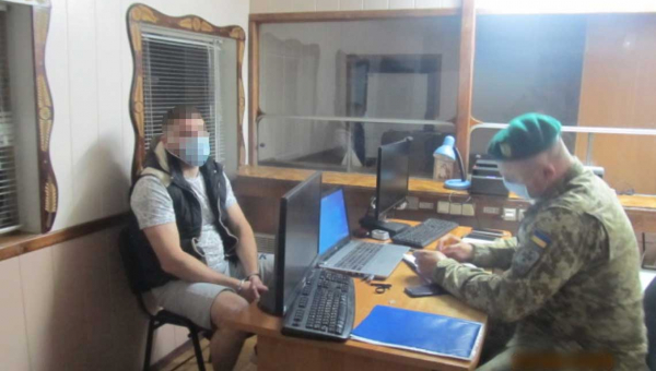 Житомирські прикордонники затримали молдаванина, якого Інтерпол розшукував за спробу вбивства