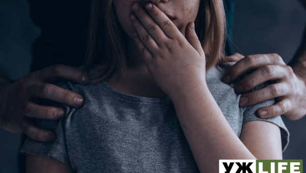 Вербувала дітей для зйомки в порно: у Києві поліцейські затримали жінку за розбещення малолітніх жительок Житомирщини