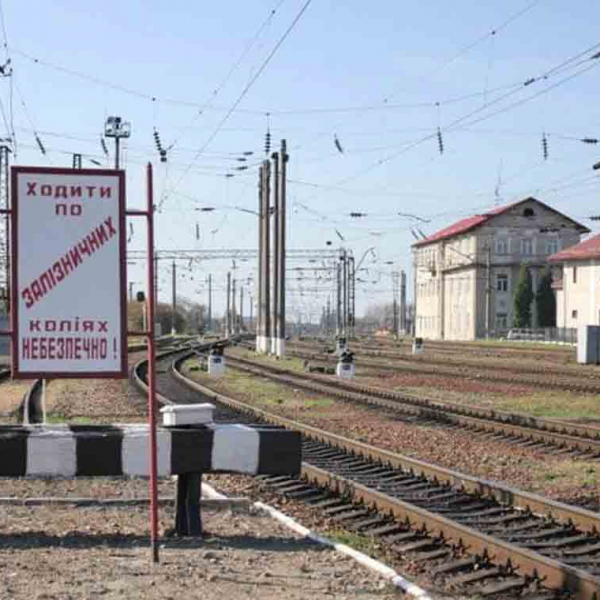У Малині під потягом загинула 16-річна дівчина