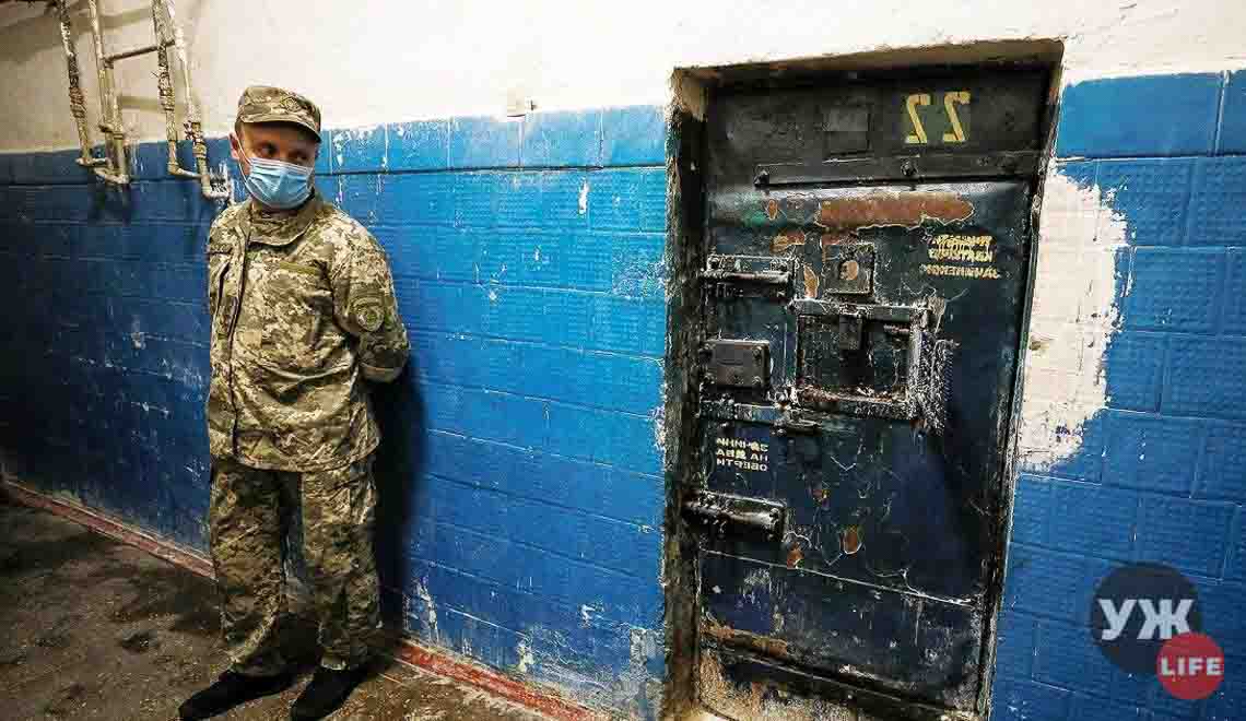 Сержанту військової частини на Житомирщині, який відбив селезінку солдату, загрожує до 10 років в'язниці
