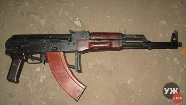 Мешканець Житомирщини застрелив співмешканку і втік, а згодом повідомив про вбивство поліції